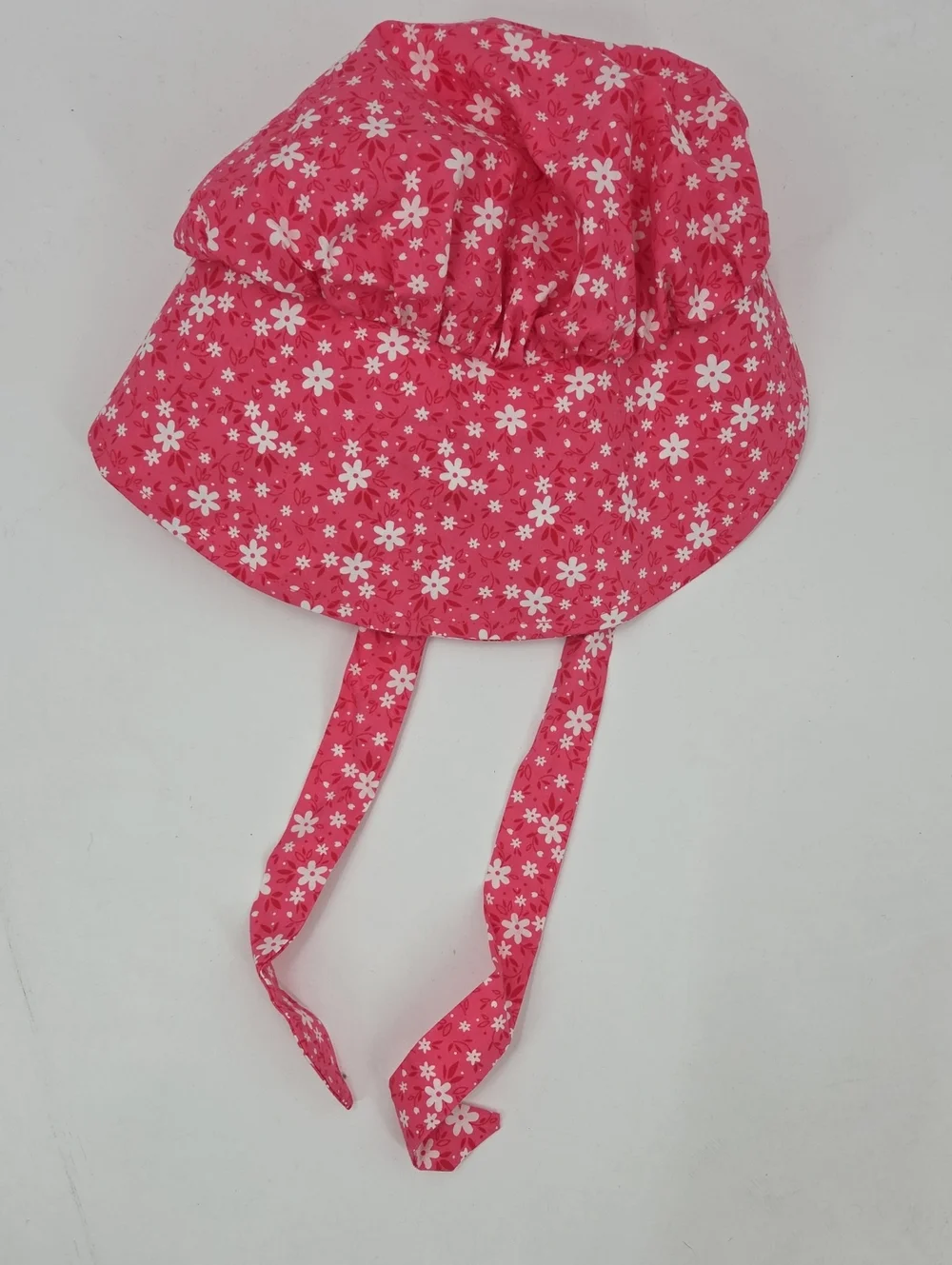 Girls' Pink Floral Pioneer Costume with White Apron and Bonnet